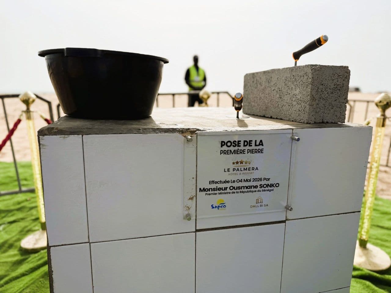Plaque officielle — PM Ousmane Sonko, 04 Mai 2026